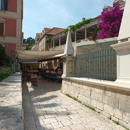 Jesliving Hvar - 2 Bedroom Elegant With Sea View In Historic Center Of フヴァル