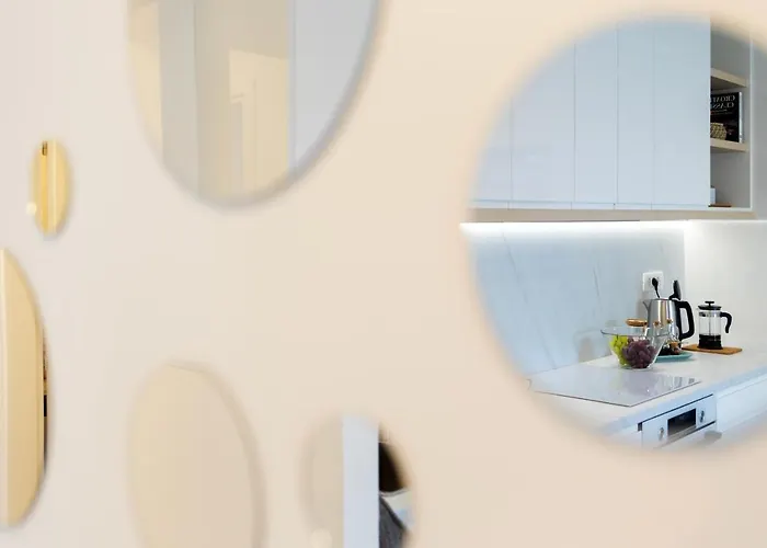 Jesliving Hvar - 2 Bedroom Elegant With Sea View In Historic Center Of アパート フヴァル