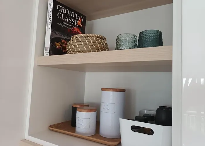 Jesliving Hvar - 2 Bedroom Elegant With Sea View In Historic Center Of フヴァル