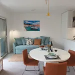Jesliving Hvar - 2 Bedroom Elegant With Sea View In Historic Center Of Hvar Town