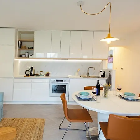 Jesliving Hvar - Elegant 2 Bedroom Near The Sea In Historic Center Of