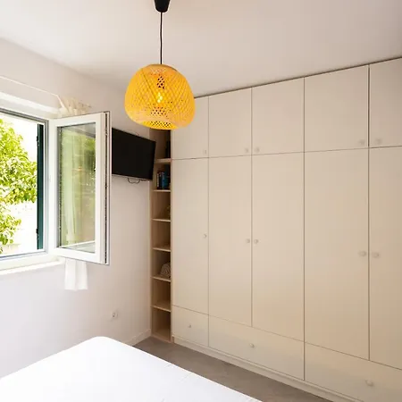 Jesliving Hvar - 2 Bedroom Elegant With Sea View In Historic Center Of Daire *