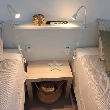 Daire Jesliving Hvar - 2 Bedroom Elegant With Sea View In Historic Center Of