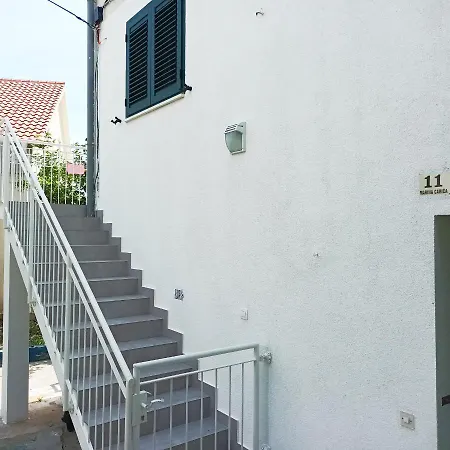 Jesliving Hvar - 2 Bedroom Elegant With Sea View In Historic Center Of