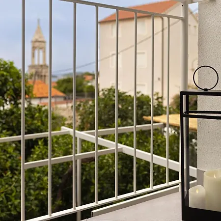 Jesliving Hvar - 2 Bedroom Elegant With Sea View In Historic Center Of Hvar Town