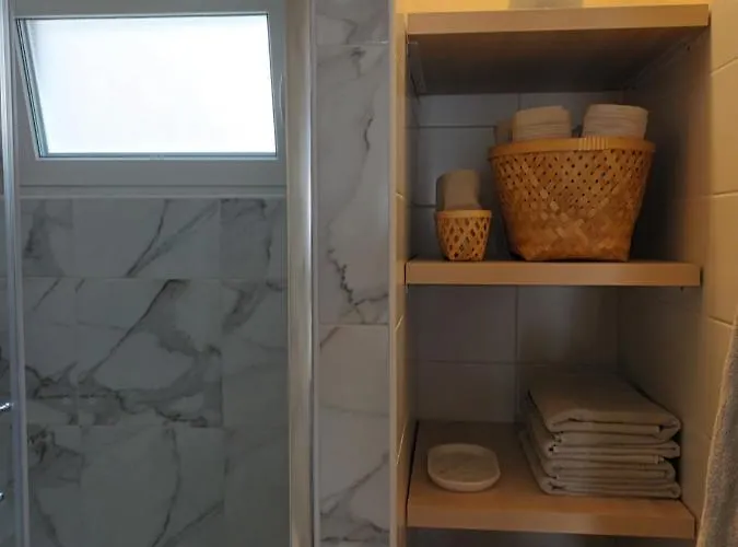 Jesliving Hvar - 2 Bedroom Elegant With Sea View In Historic Center Of Apartment