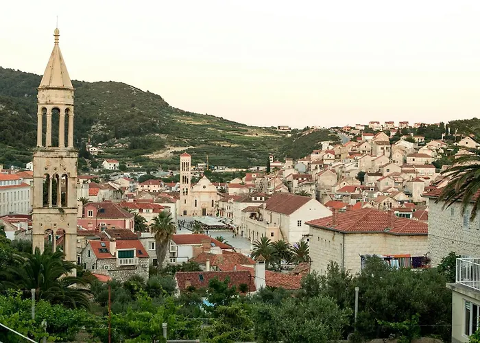 Jesliving Hvar - 2 Bedroom Elegant With Sea View In Historic Center Of *